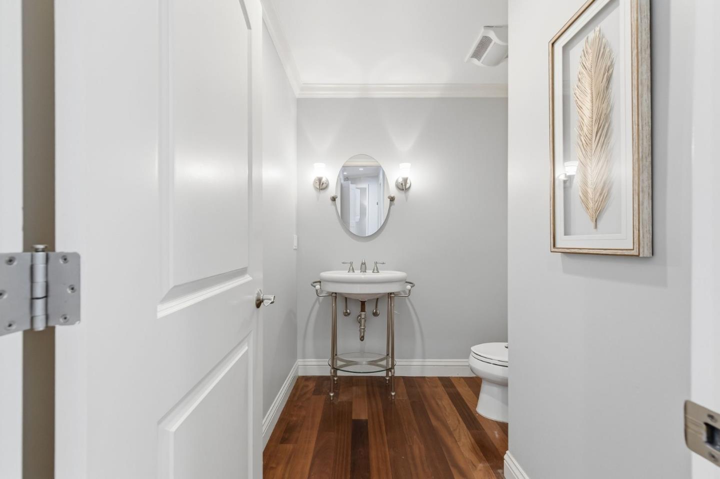 Detail Gallery Image 18 of 24 For 26 Beverly Dr, San Carlos,  CA 94070 - 3 Beds | 2/1 Baths