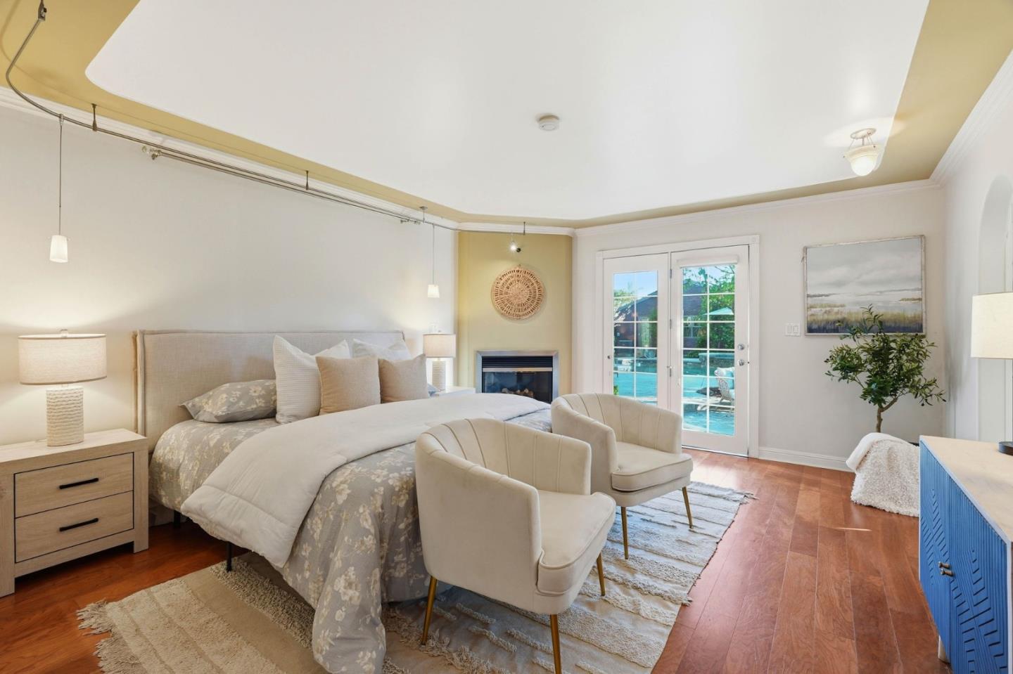 Detail Gallery Image 14 of 52 For 404 Shamrock Dr, Campbell,  CA 95008 - 4 Beds | 3 Baths