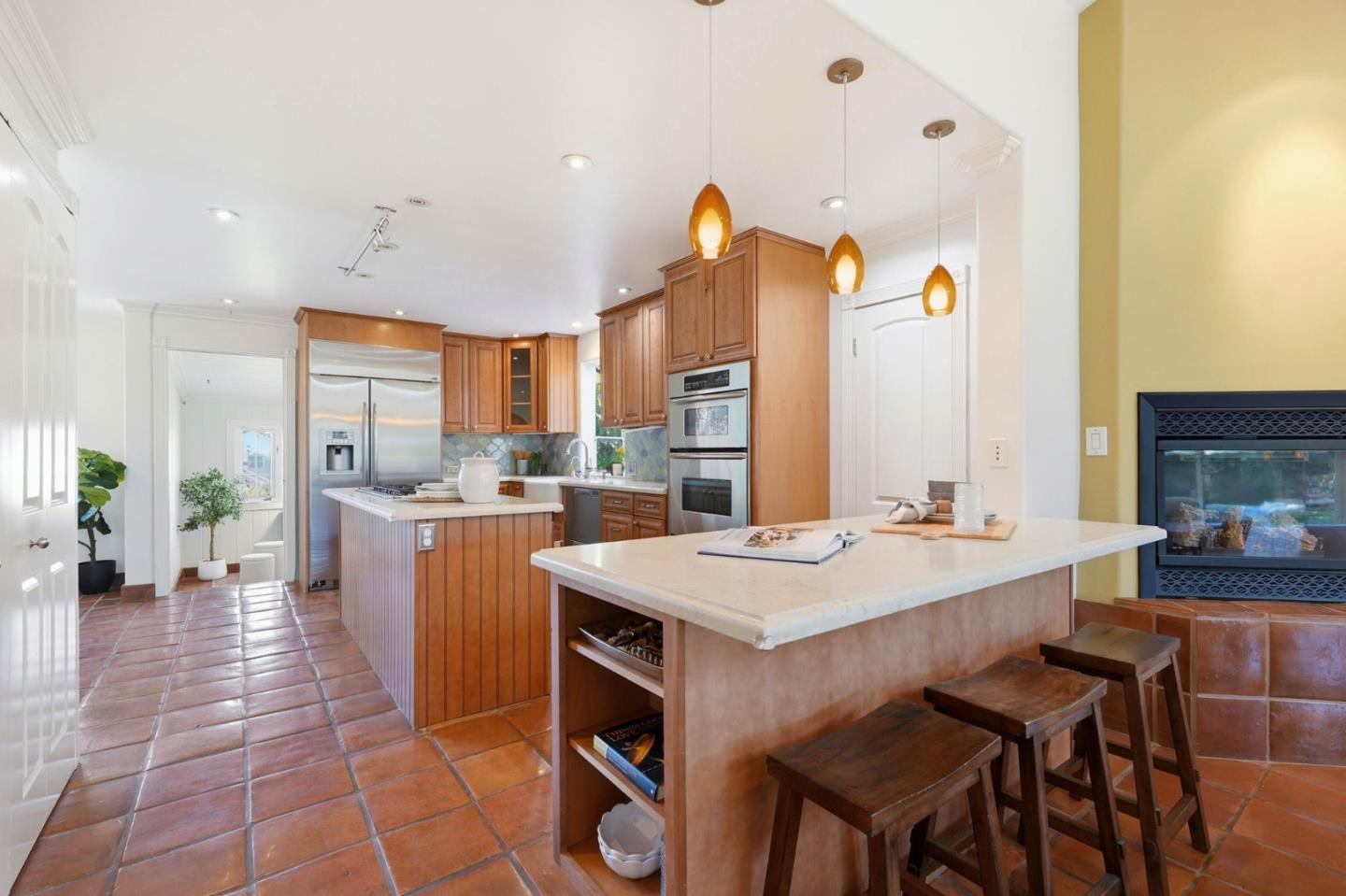 Detail Gallery Image 9 of 52 For 404 Shamrock Dr, Campbell,  CA 95008 - 4 Beds | 3 Baths