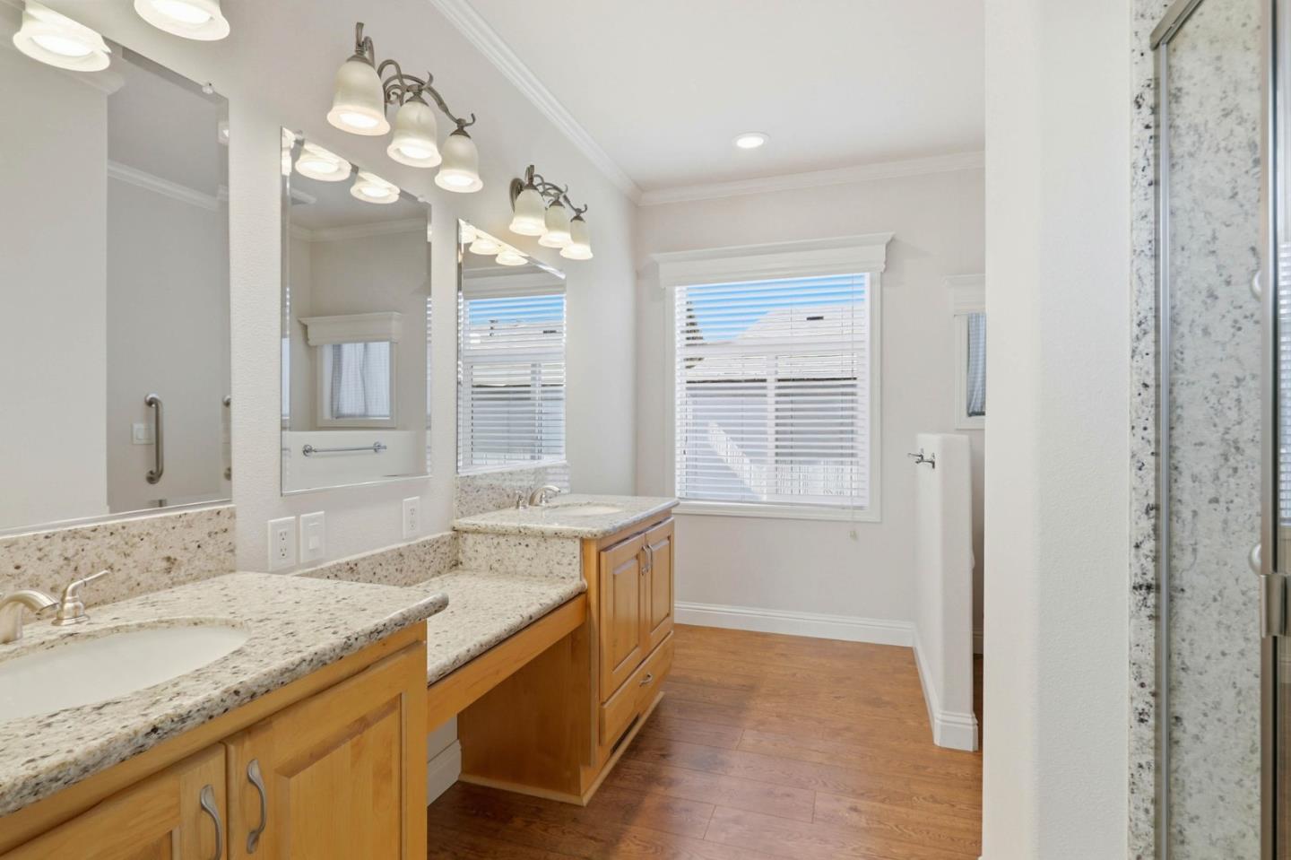 Detail Gallery Image 25 of 35 For 1225 Vienna Dr #243,  Sunnyvale,  CA 94089 - 3 Beds | 2 Baths