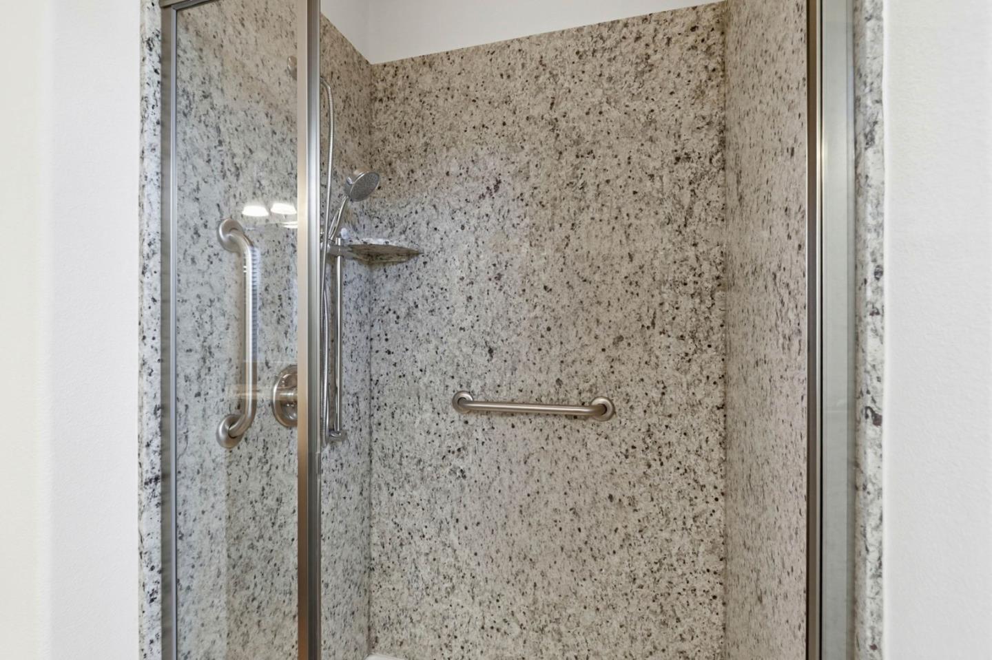 Detail Gallery Image 29 of 35 For 1225 Vienna Dr #243,  Sunnyvale,  CA 94089 - 3 Beds | 2 Baths