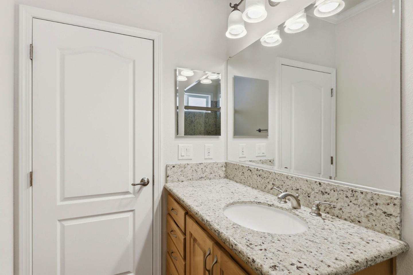 Detail Gallery Image 32 of 35 For 1225 Vienna Dr #243,  Sunnyvale,  CA 94089 - 3 Beds | 2 Baths
