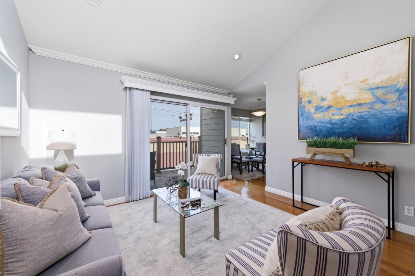 Detail Gallery Image 5 of 23 For 15 Mateo Ave #10,  Millbrae,  CA 94030 - 2 Beds | 2 Baths