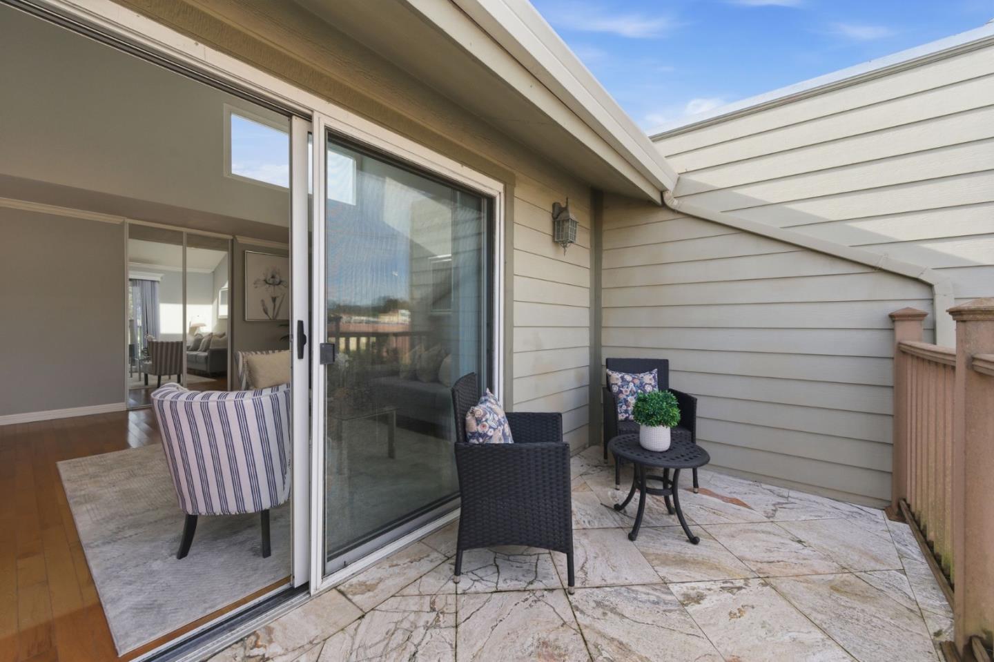 Detail Gallery Image 7 of 23 For 15 Mateo Ave #10,  Millbrae,  CA 94030 - 2 Beds | 2 Baths