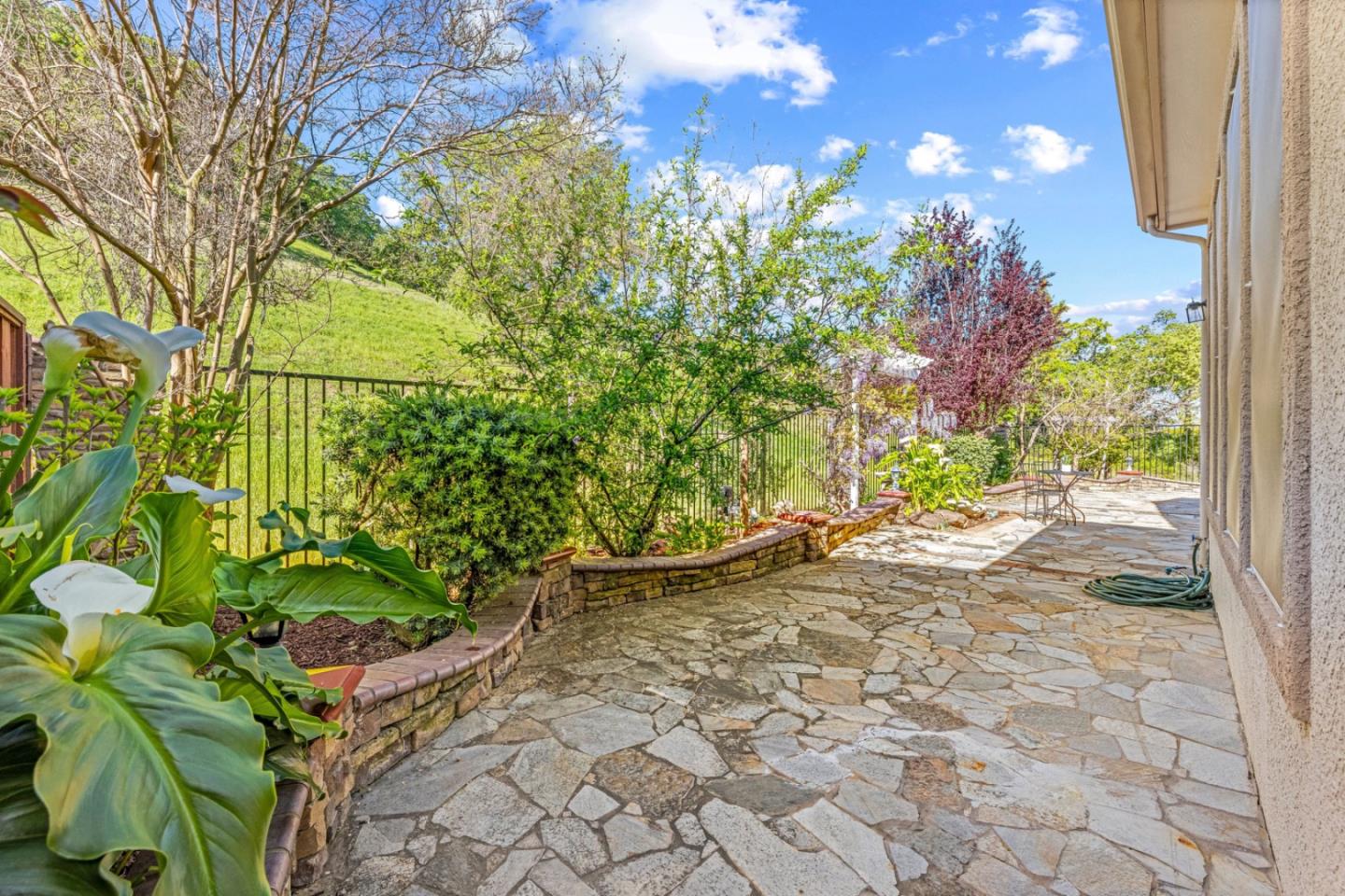 Detail Gallery Image 50 of 72 For 7071 Eagle Ridge Dr, Gilroy,  CA 95020 - 4 Beds | 2/1 Baths