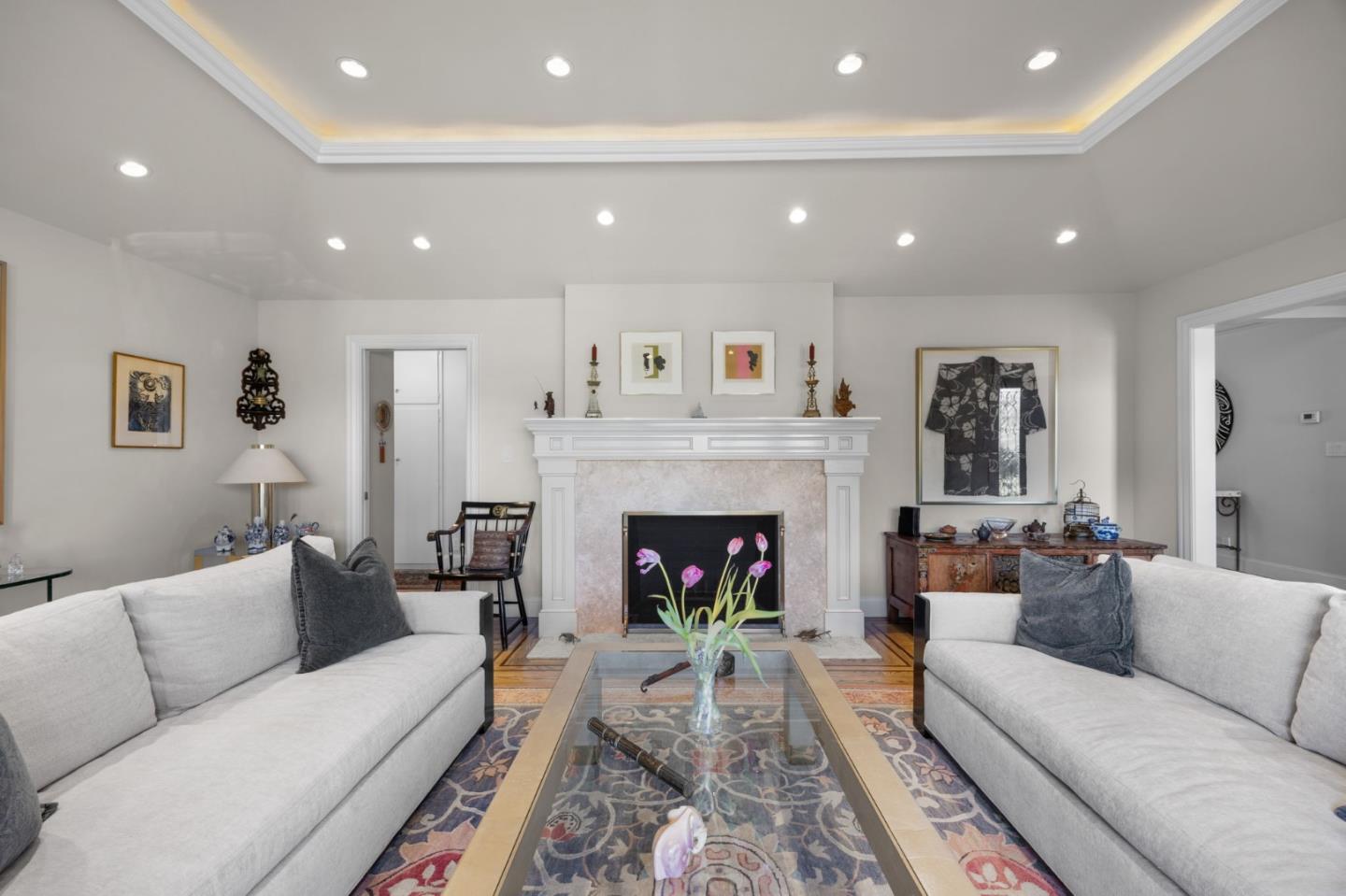 Detail Gallery Image 4 of 21 For 915 Link Rd, Hillsborough,  CA 94010 - 4 Beds | 3 Baths