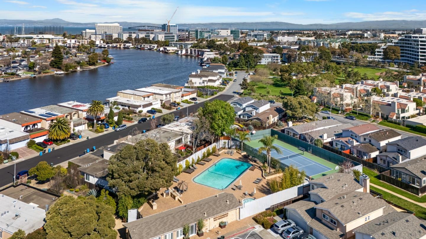 Detail Gallery Image 23 of 24 For 1457 Shoal Dr, San Mateo,  CA 94404 - 2 Beds | 2 Baths