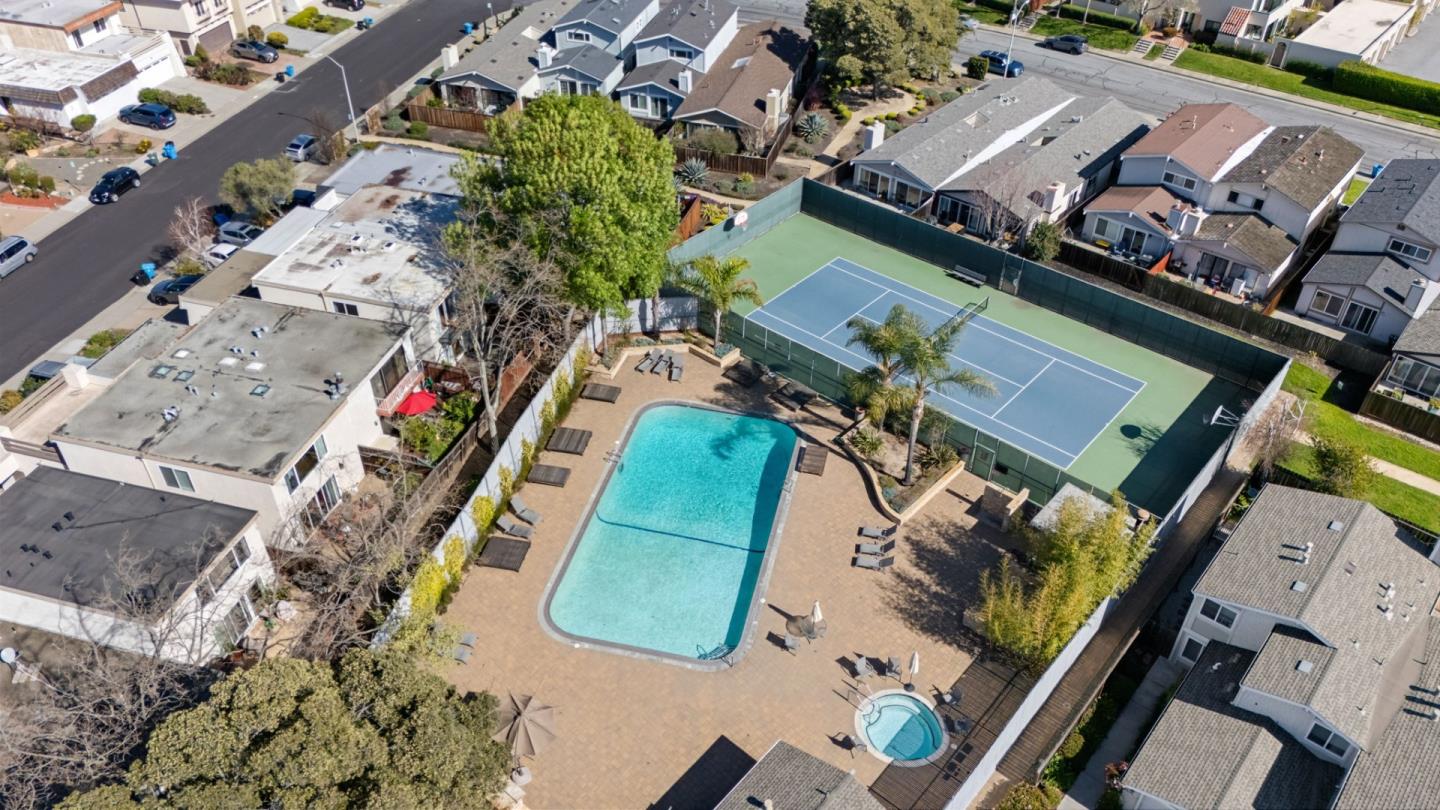 Detail Gallery Image 24 of 24 For 1457 Shoal Dr, San Mateo,  CA 94404 - 2 Beds | 2 Baths