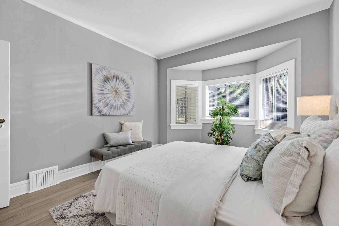 Detail Gallery Image 11 of 23 For 569 Winchester St, Daly City,  CA 94014 - 3 Beds | 1 Baths