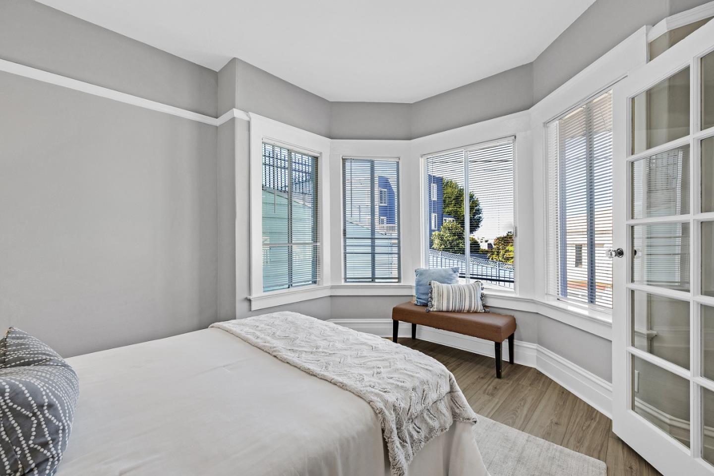 Detail Gallery Image 16 of 23 For 569 Winchester St, Daly City,  CA 94014 - 3 Beds | 1 Baths