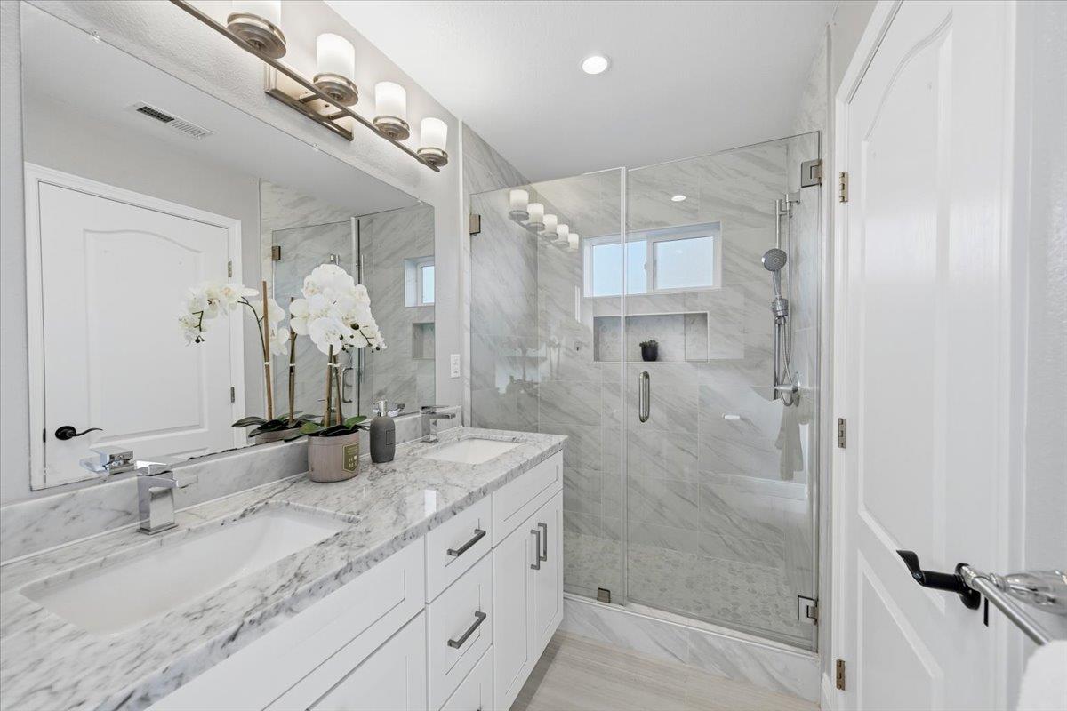 Detail Gallery Image 21 of 27 For 1325 Araujo Street, San Jose,  CA 95131 - 4 Beds | 4 Baths