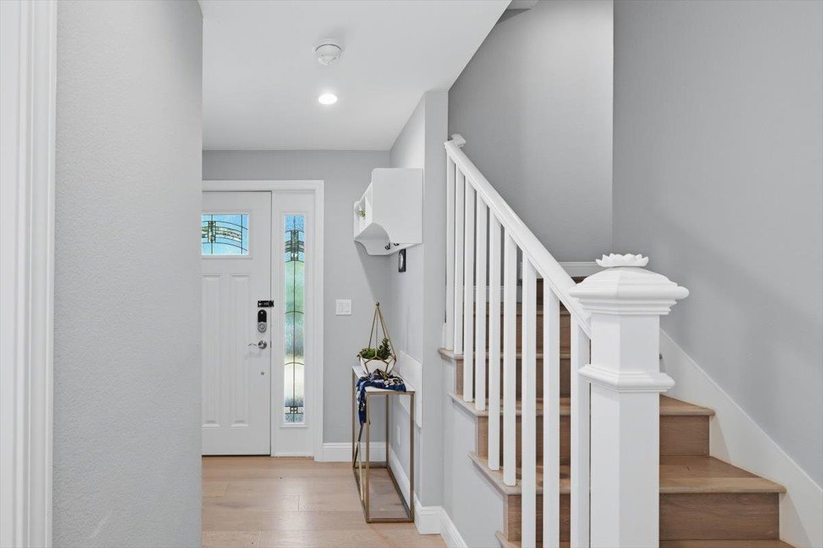 Detail Gallery Image 23 of 27 For 1325 Araujo Street, San Jose,  CA 95131 - 4 Beds | 4 Baths