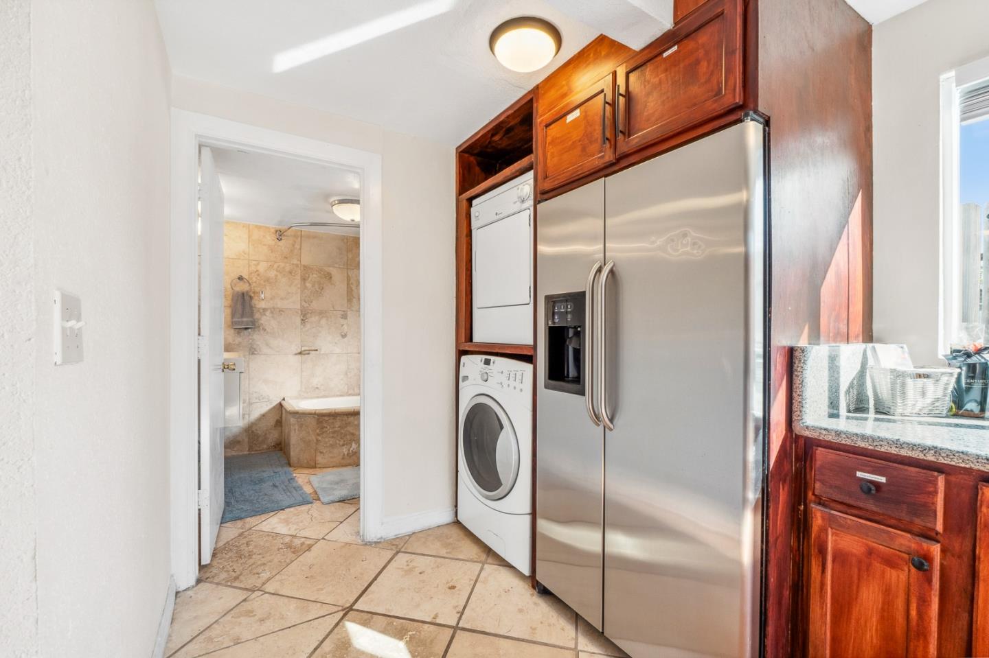 Detail Gallery Image 13 of 59 For 2443-2445 24th Ave, Oakland,  CA 94601 - – Beds | – Baths