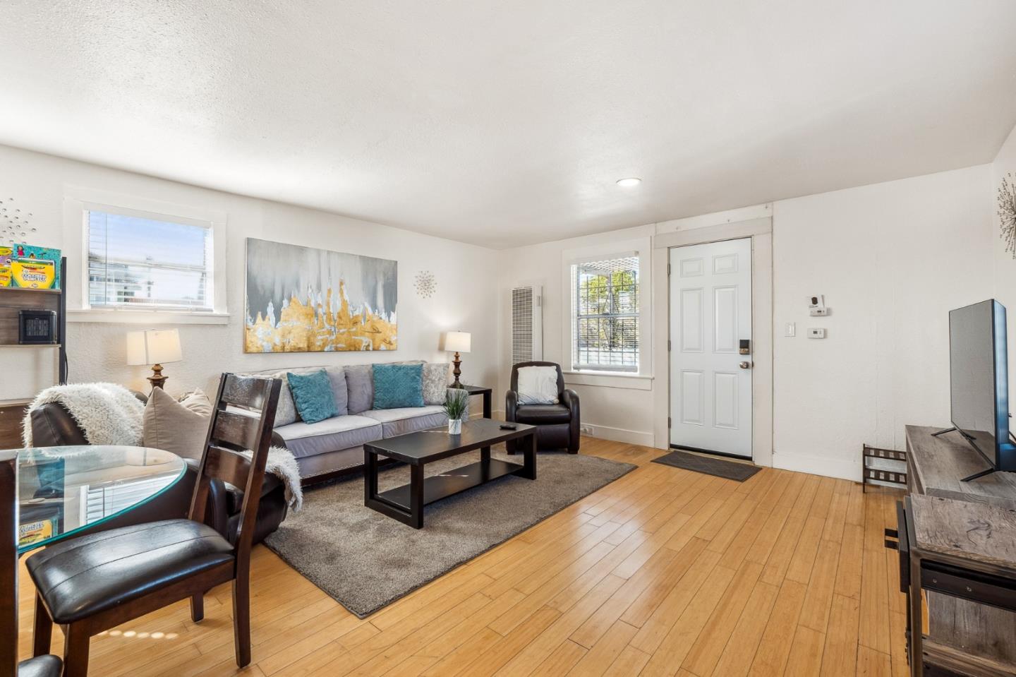 Detail Gallery Image 23 of 59 For 2443-2445 24th Ave, Oakland,  CA 94601 - – Beds | – Baths