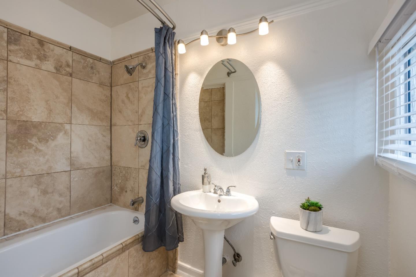 Detail Gallery Image 36 of 59 For 2443-2445 24th Ave, Oakland,  CA 94601 - – Beds | – Baths