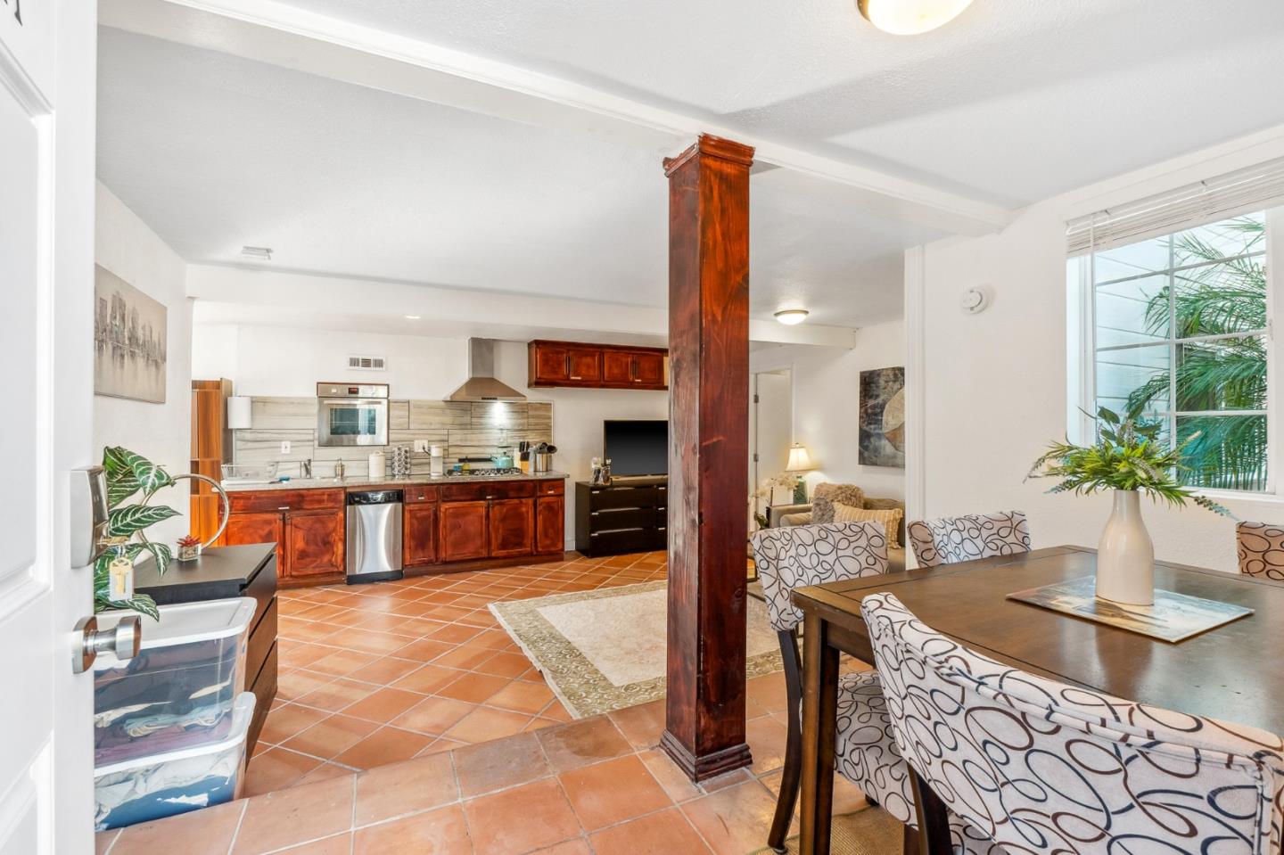 Detail Gallery Image 6 of 59 For 2443-2445 24th Ave, Oakland,  CA 94601 - – Beds | – Baths