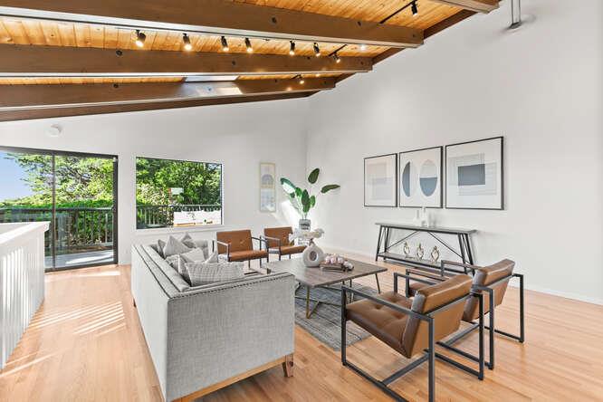 Detail Gallery Image 8 of 42 For 235 Beverly Pl, Pacifica,  CA 94044 - 3 Beds | 2 Baths