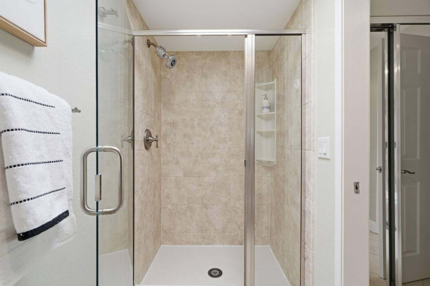 Photo #24: ML82037487 Listing: Photo #24