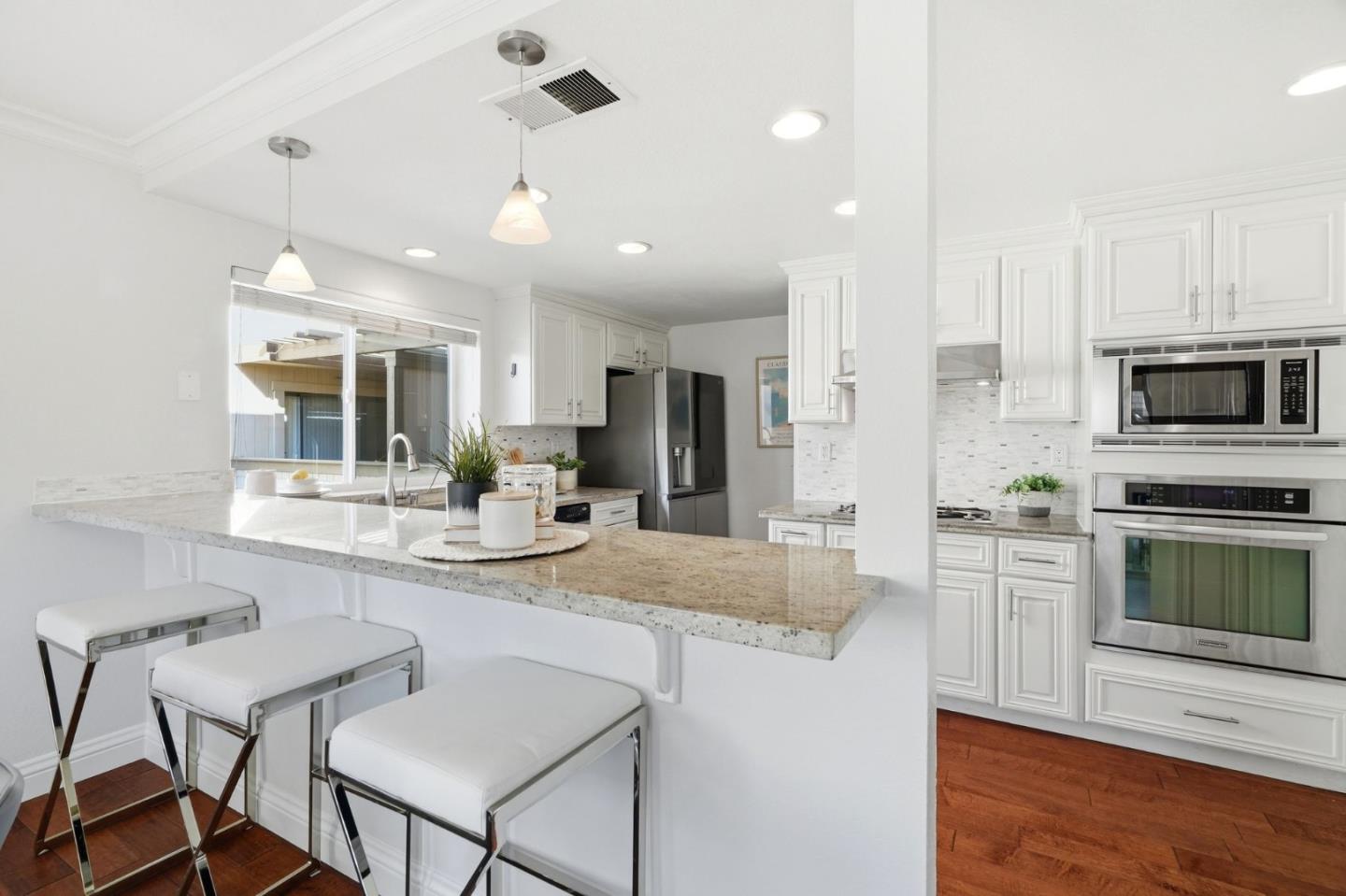 Photo #4: ML82037487 Listing: Photo #4