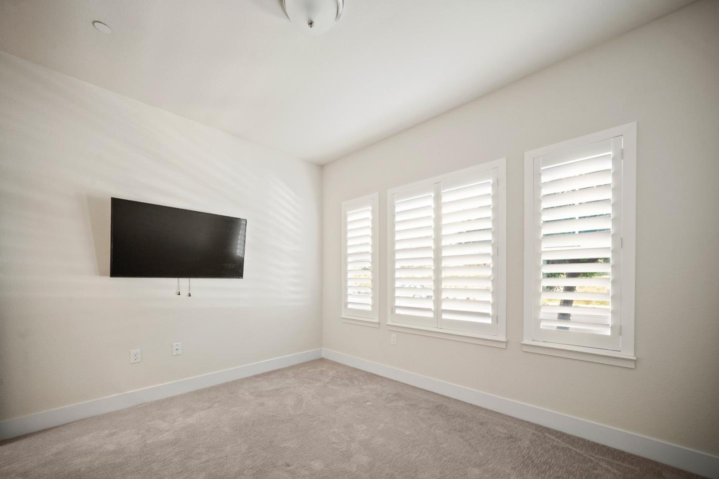 Detail Gallery Image 18 of 37 For 14454 Lee Ave, East Garrison,  CA 93933 - 4 Beds | 3 Baths