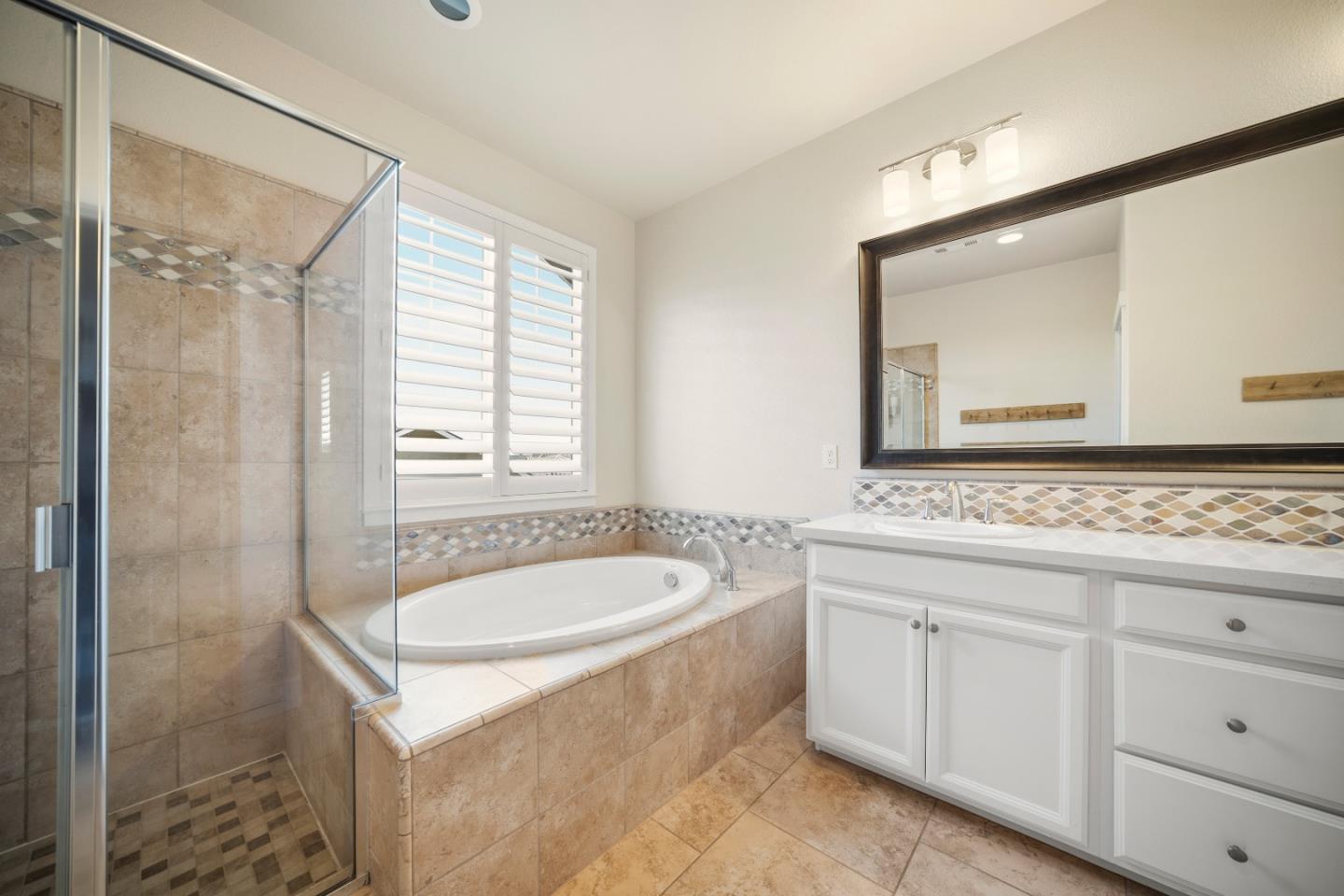 Detail Gallery Image 29 of 37 For 14454 Lee Ave, East Garrison,  CA 93933 - 4 Beds | 3 Baths