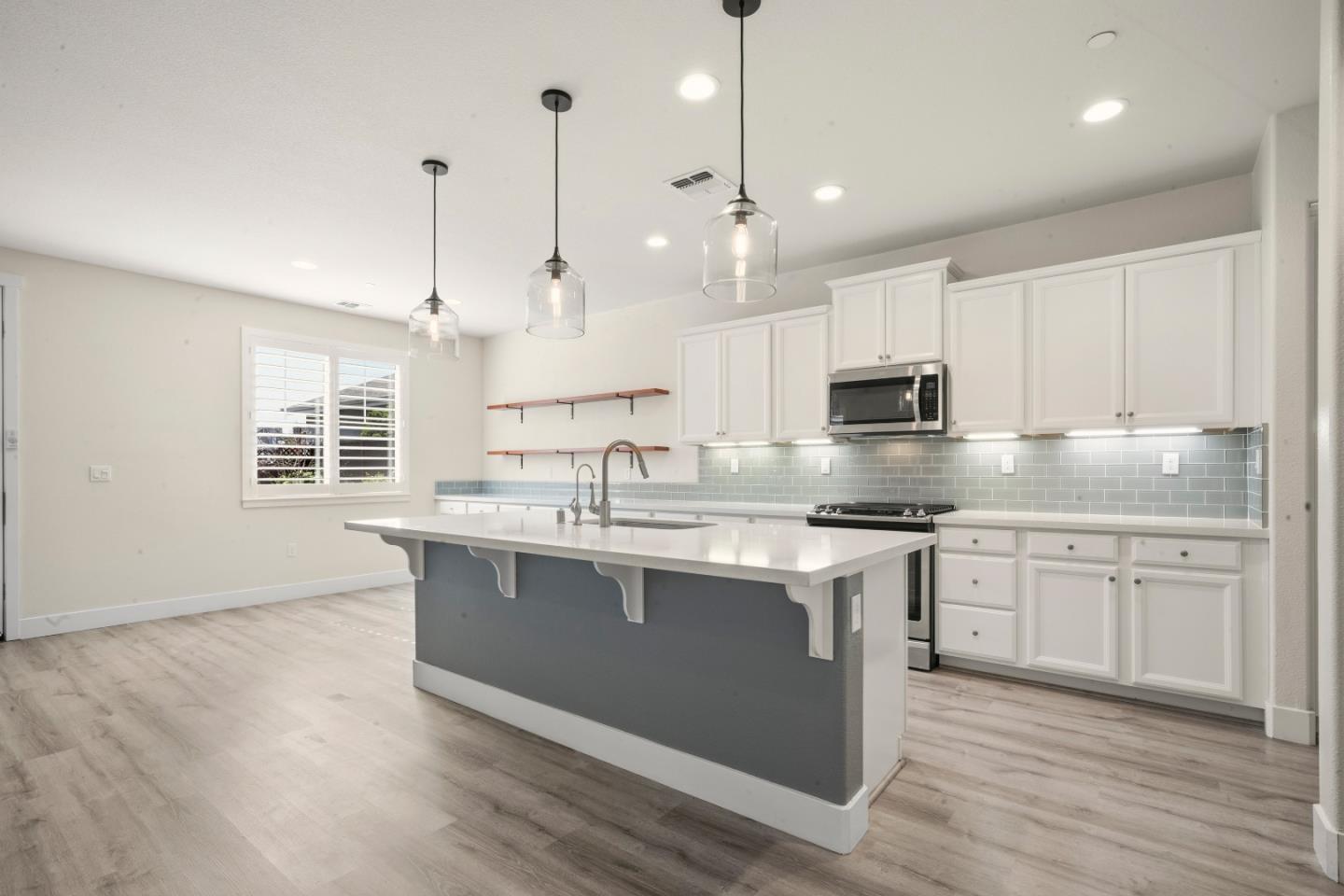 Detail Gallery Image 6 of 37 For 14454 Lee Ave, East Garrison,  CA 93933 - 4 Beds | 3 Baths