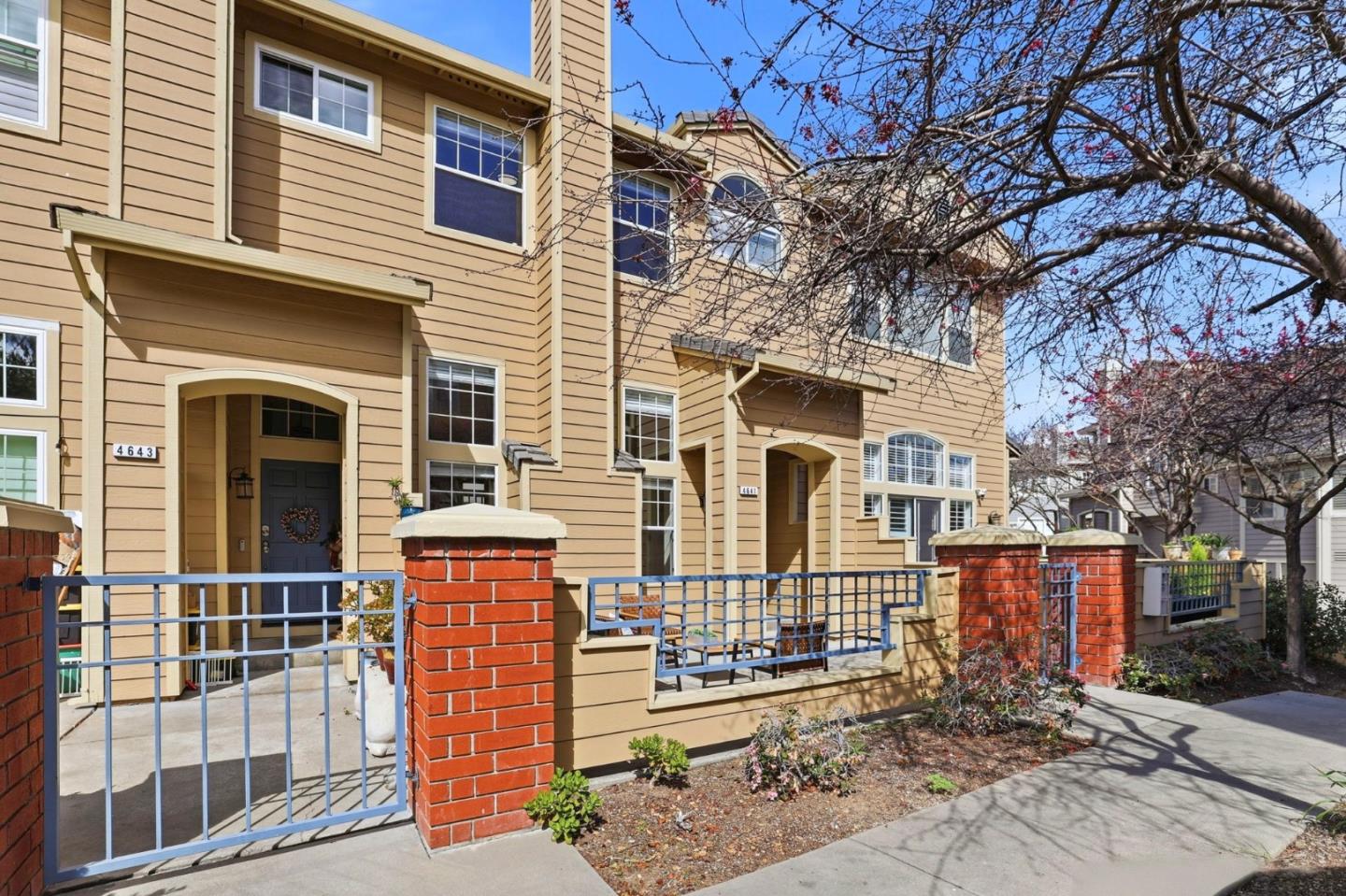 Photo #2: ML82037489 Listing: Photo #2