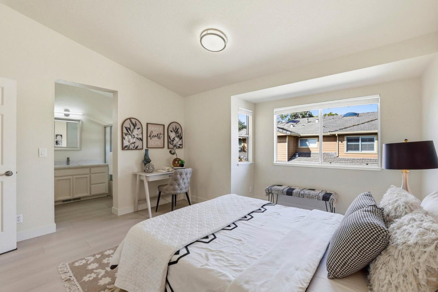 Photo #25: ML82037489 Listing: Photo #25