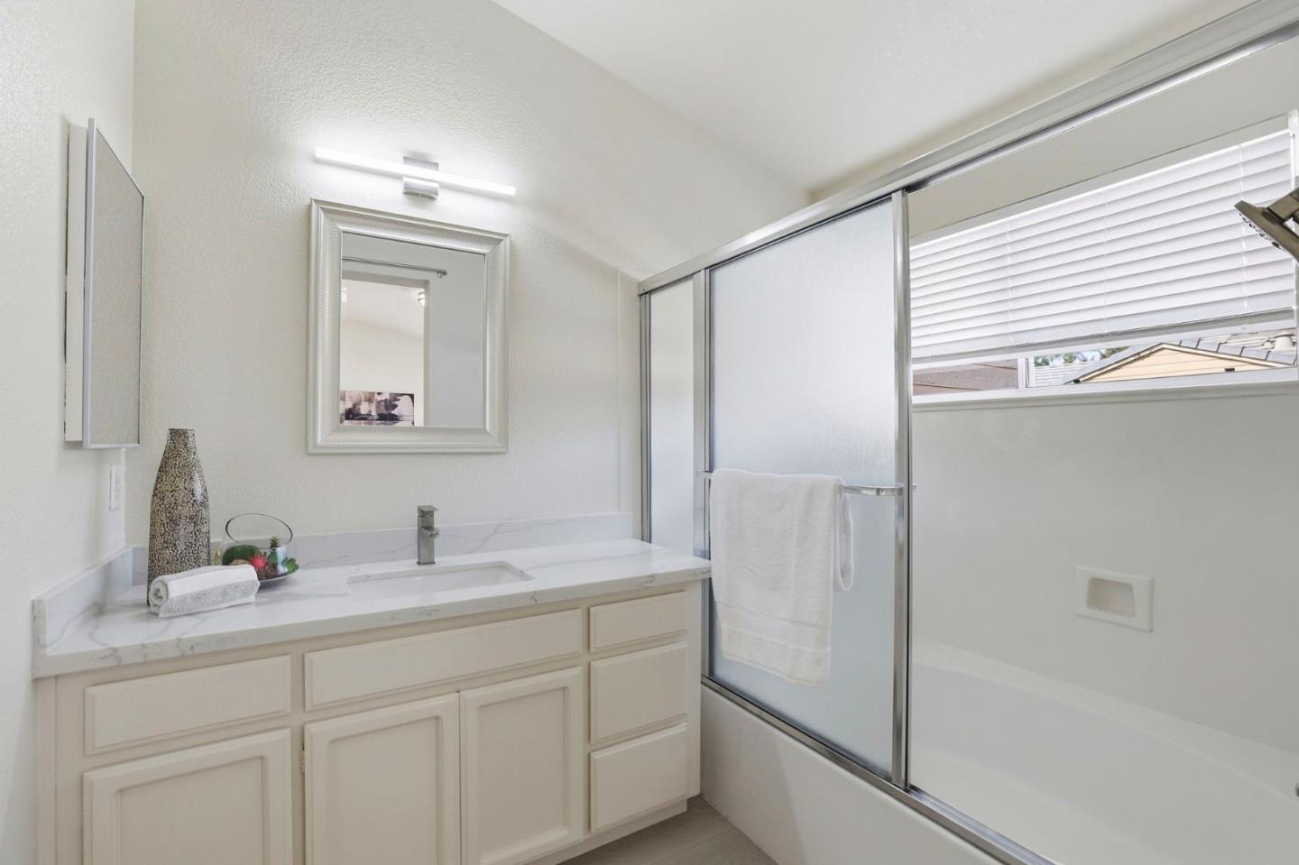 Photo #30: ML82037489 Listing: Photo #30