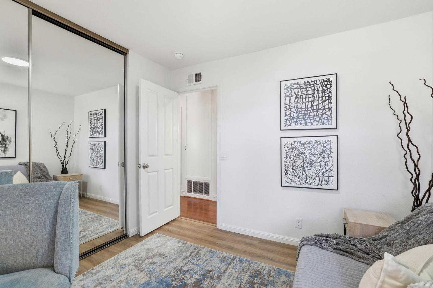 Detail Gallery Image 28 of 44 For 536 Glenburry Way, San Jose,  CA 95123 - 3 Beds | 2 Baths