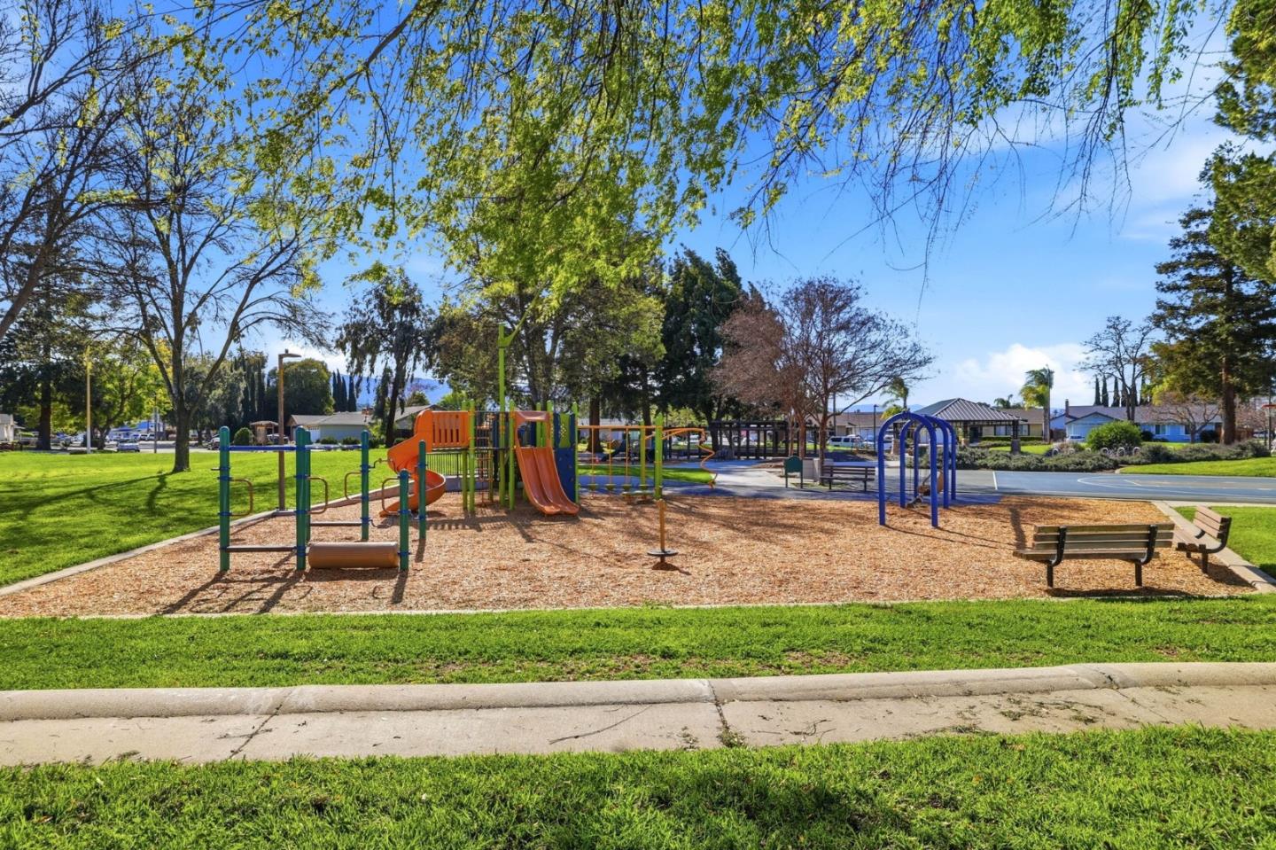 Detail Gallery Image 41 of 44 For 536 Glenburry Way, San Jose,  CA 95123 - 3 Beds | 2 Baths