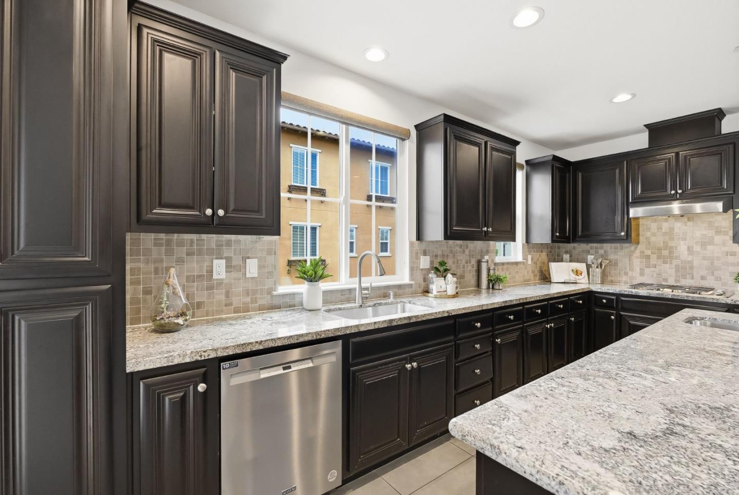 Photo #10: ML82037491 Listing: Photo #10