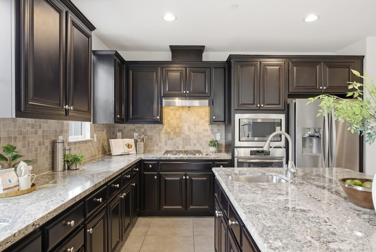 Photo #11: ML82037491 Listing: Photo #11