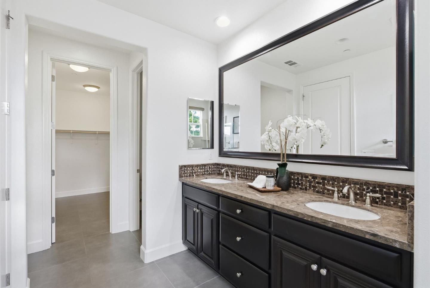 Photo #25: ML82037491 Listing: Photo #25