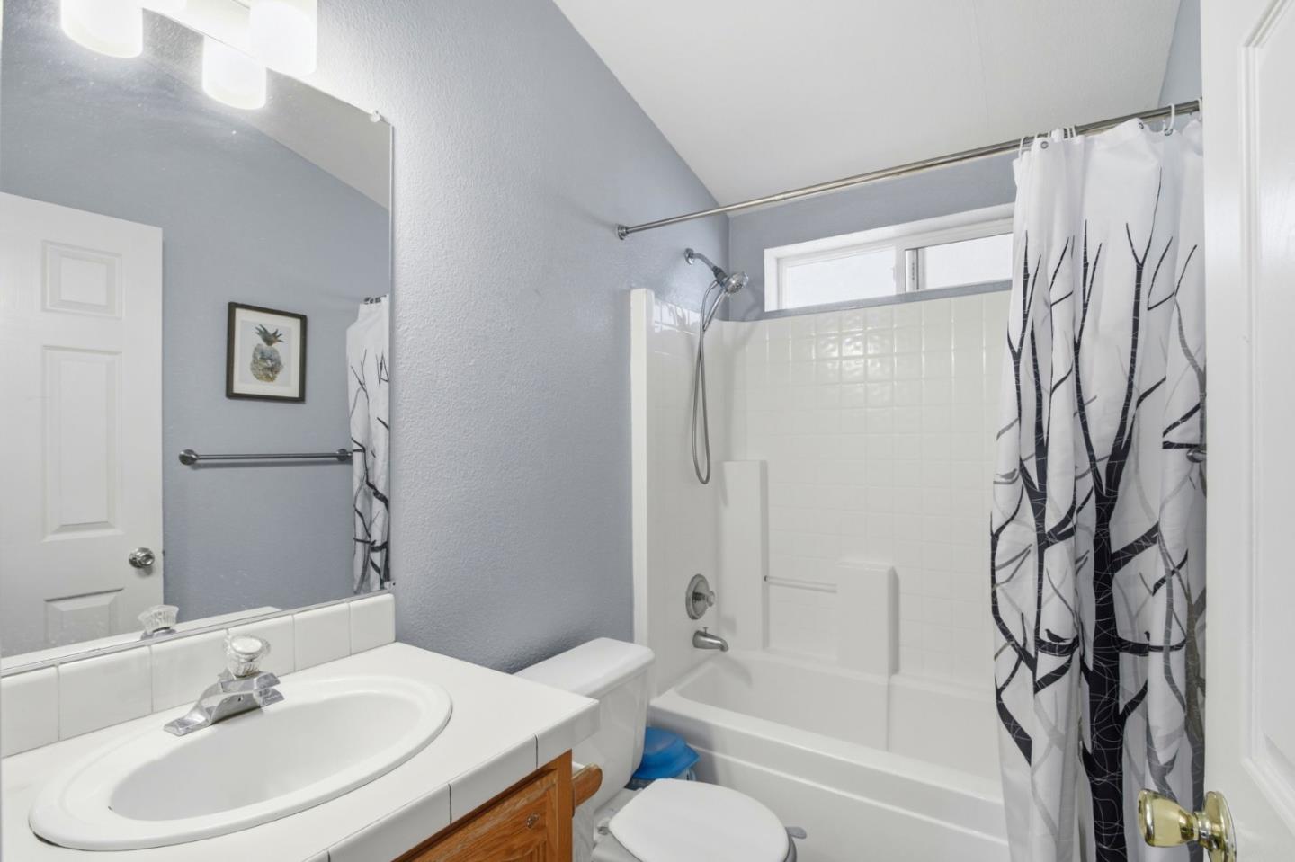 Detail Gallery Image 26 of 39 For 191 El Camino Real #146,  Mountain View,  CA 94040 - 3 Beds | 2 Baths