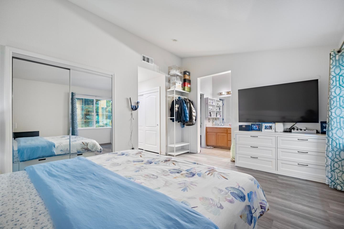 Detail Gallery Image 16 of 28 For 708 Raineer Ct, San Leandro,  CA 94577 - 3 Beds | 2/1 Baths