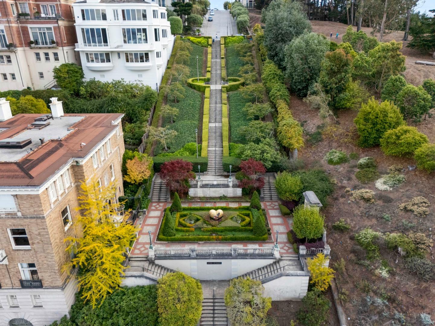 Detail Gallery Image 19 of 32 For 1921 Jefferson St #205,  San Francisco,  CA 94123 - 2 Beds | 2 Baths