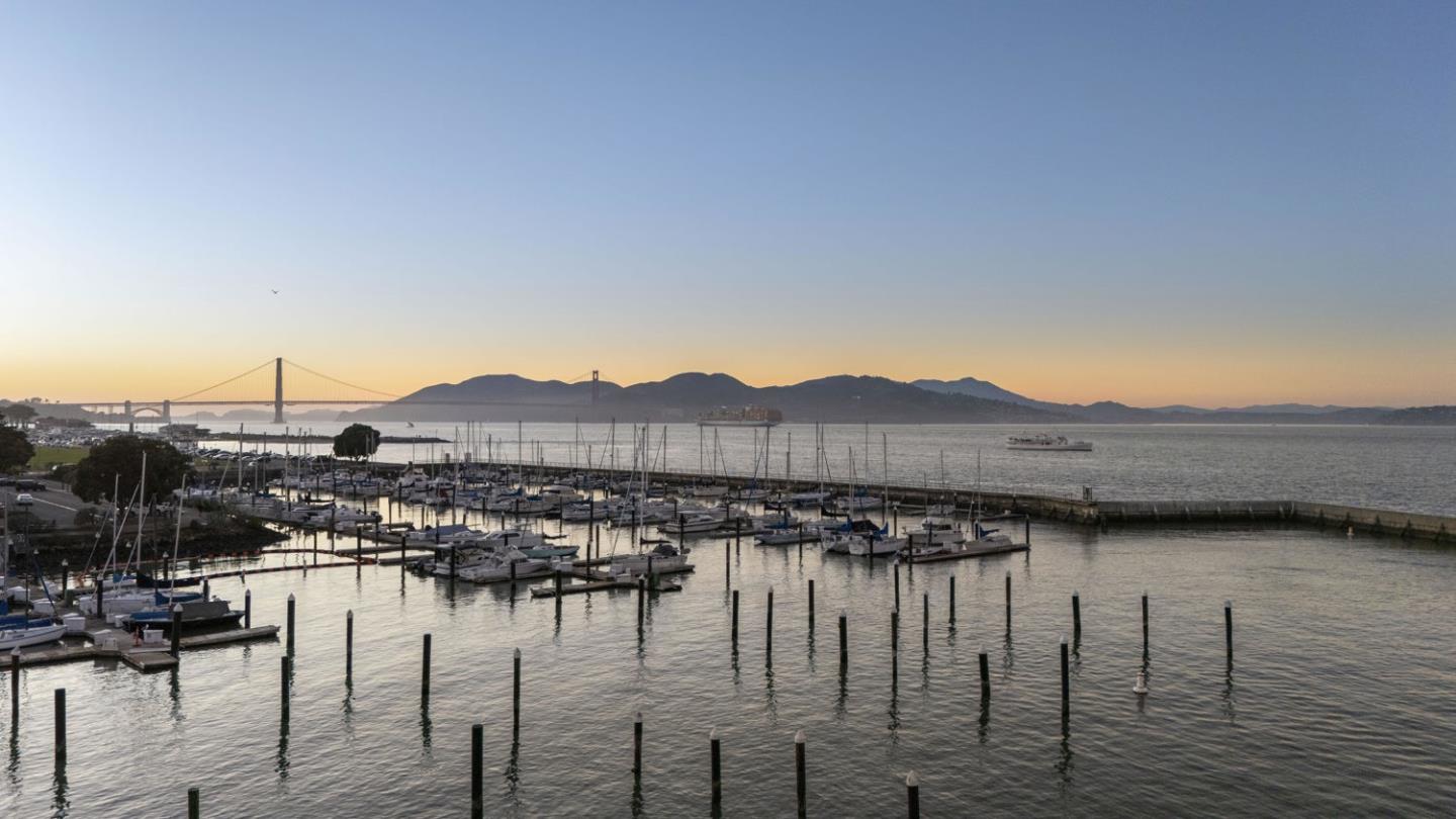 Detail Gallery Image 22 of 32 For 1921 Jefferson St #205,  San Francisco,  CA 94123 - 2 Beds | 2 Baths