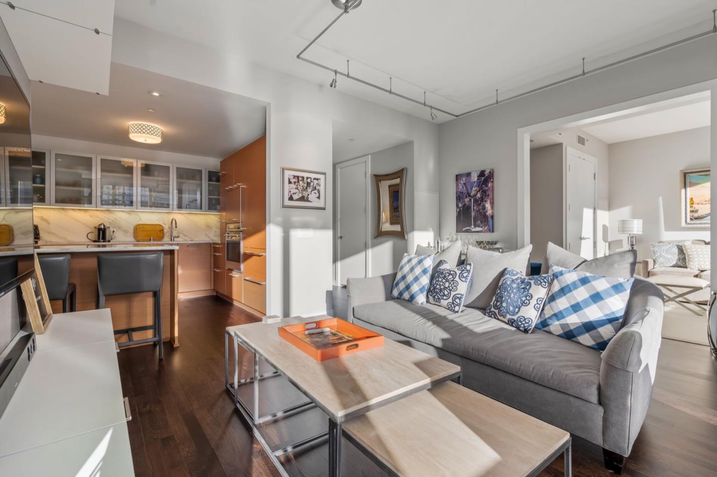 Detail Gallery Image 6 of 39 For 301 Mission St 36f,  San Francisco,  CA 94105 - 2 Beds | 2 Baths