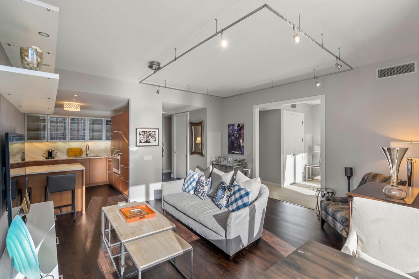 Detail Gallery Image 7 of 39 For 301 Mission St 36f,  San Francisco,  CA 94105 - 2 Beds | 2 Baths