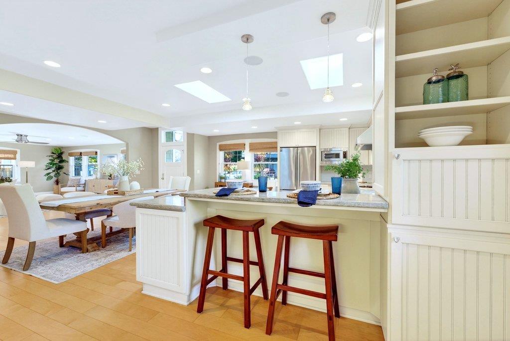 Detail Gallery Image 18 of 57 For 4380 Court Dr, Santa Cruz,  CA 95062 - 3 Beds | 2 Baths