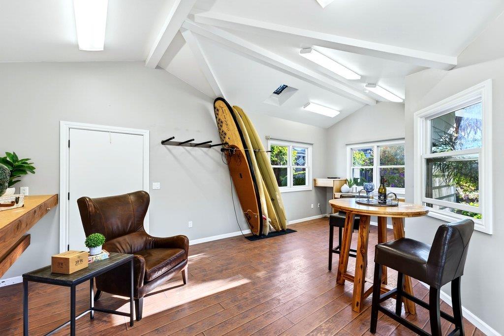 Detail Gallery Image 32 of 57 For 4380 Court Dr, Santa Cruz,  CA 95062 - 3 Beds | 2 Baths