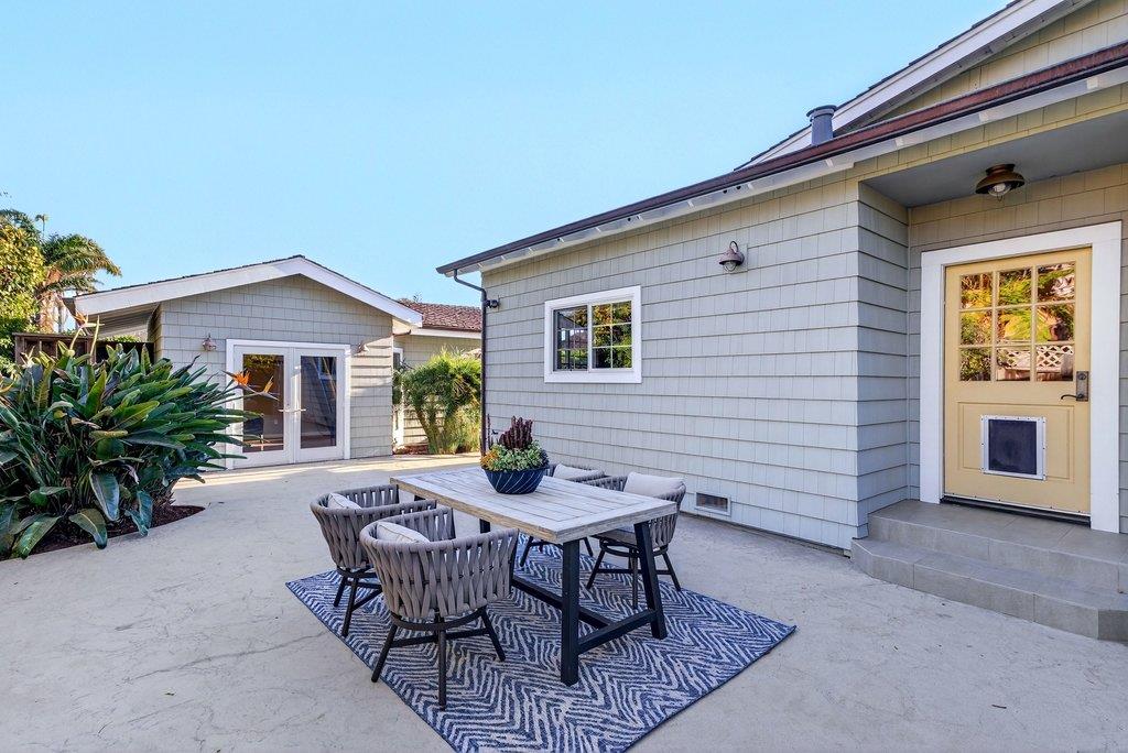 Detail Gallery Image 39 of 57 For 4380 Court Dr, Santa Cruz,  CA 95062 - 3 Beds | 2 Baths