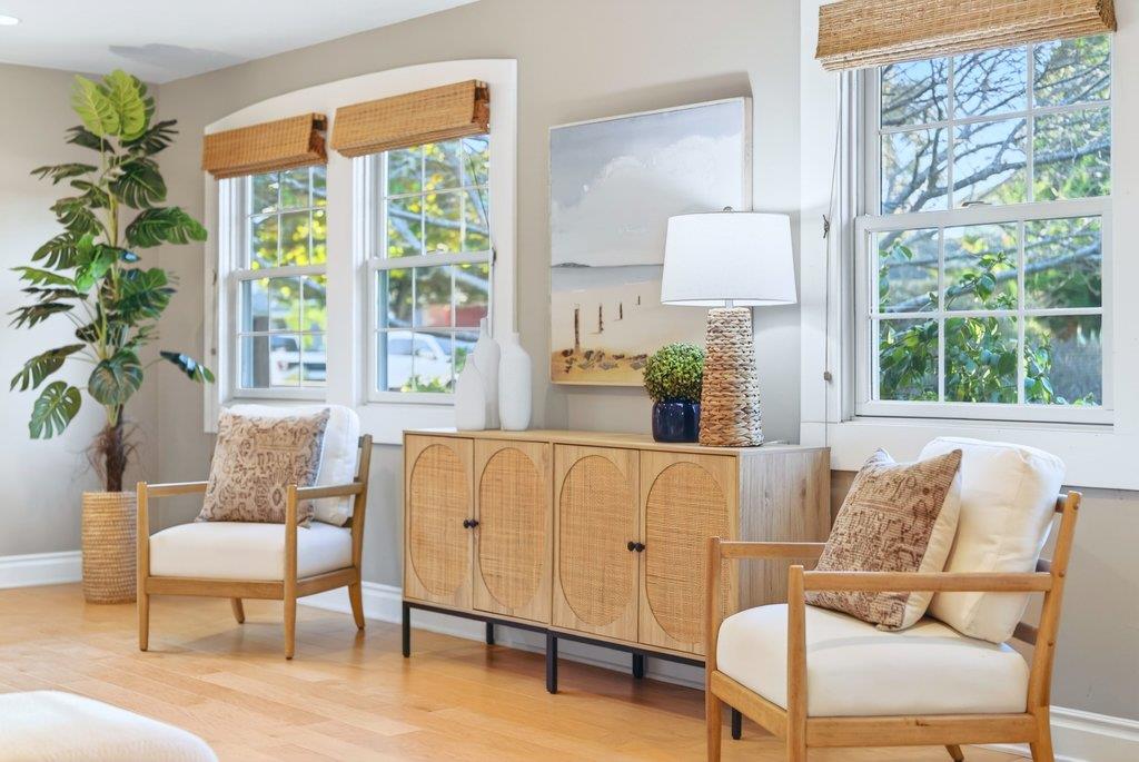 Detail Gallery Image 9 of 57 For 4380 Court Dr, Santa Cruz,  CA 95062 - 3 Beds | 2 Baths