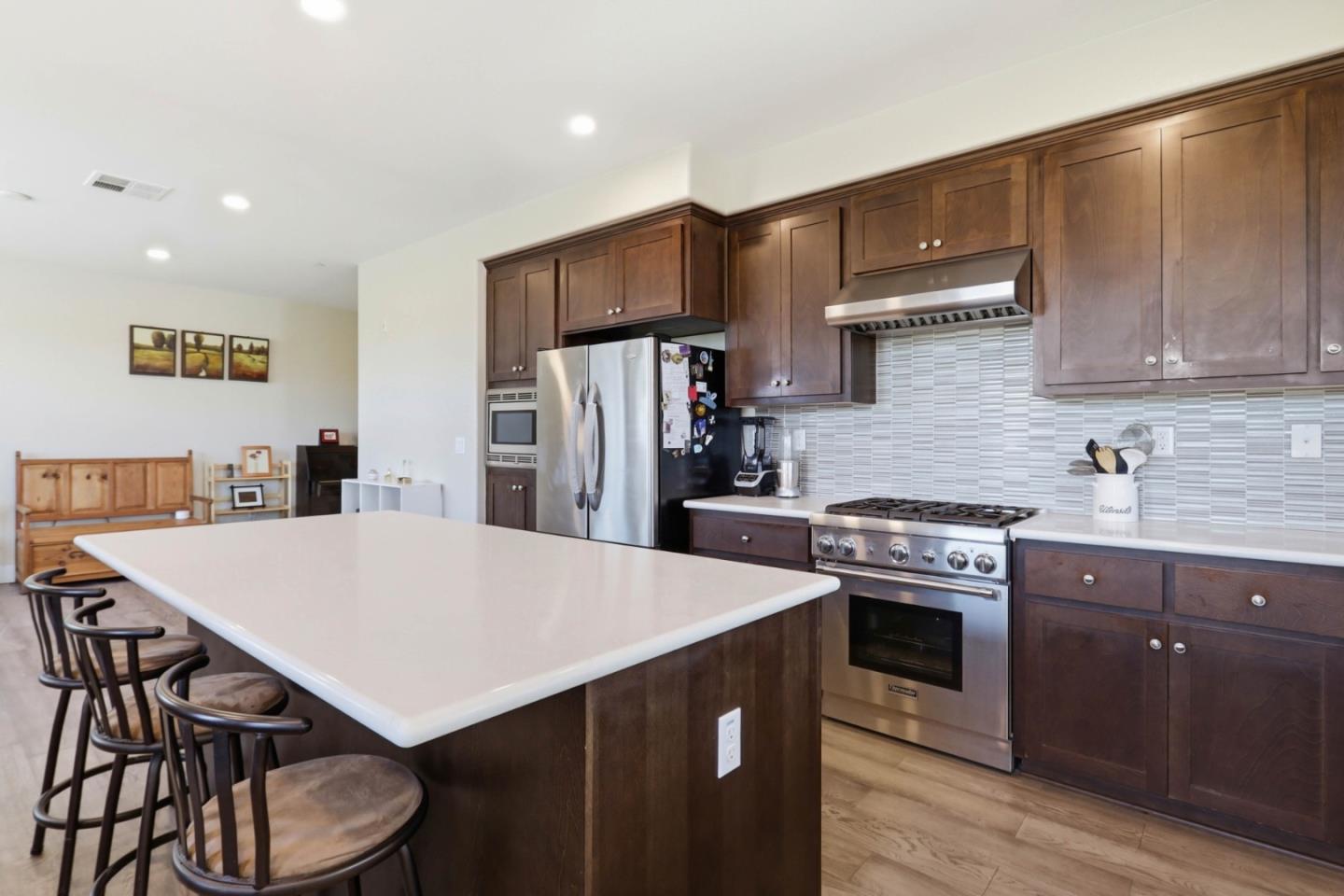 Photo #10: ML82037509 Listing: Photo #10