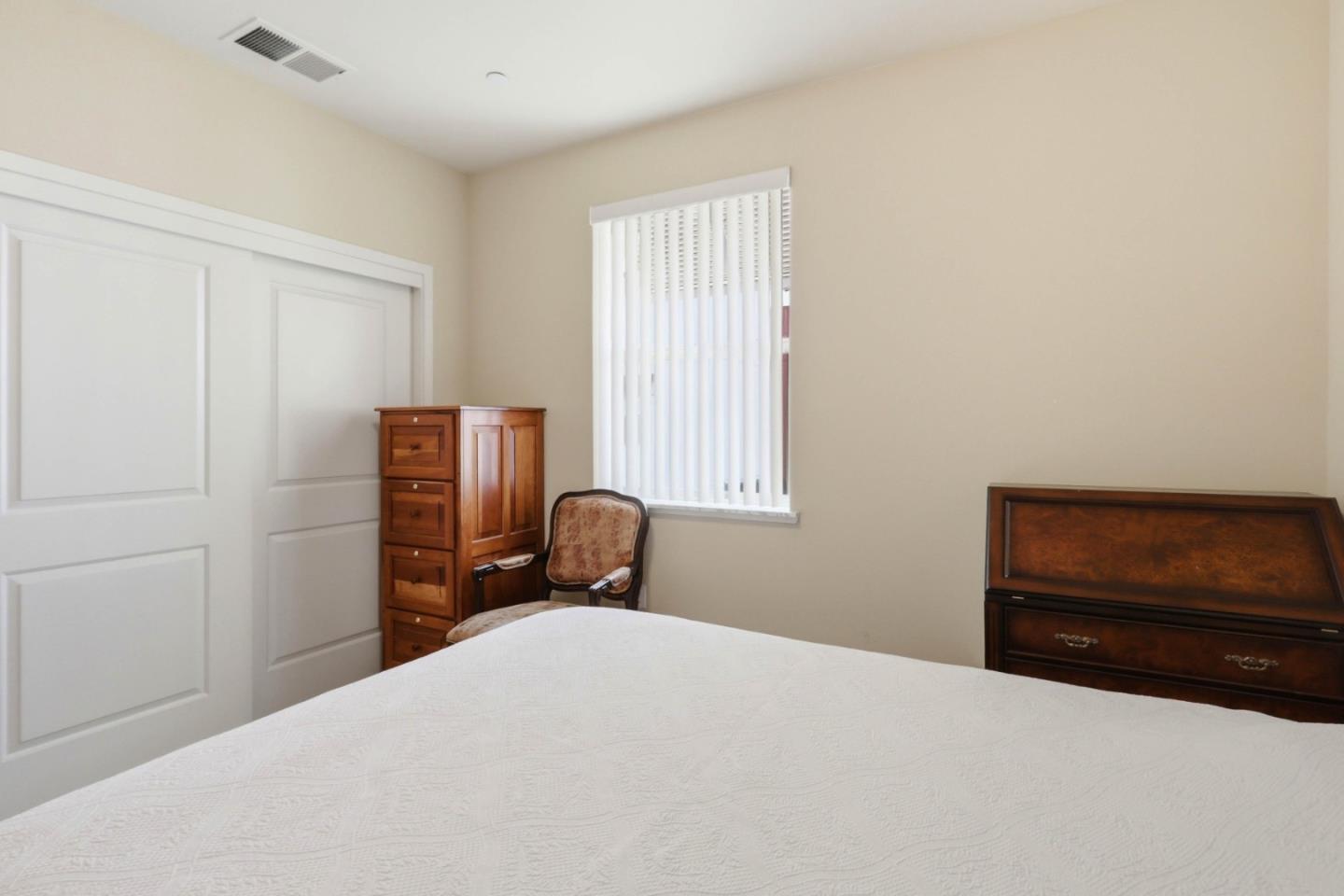 Photo #18: ML82037509 Listing: Photo #18