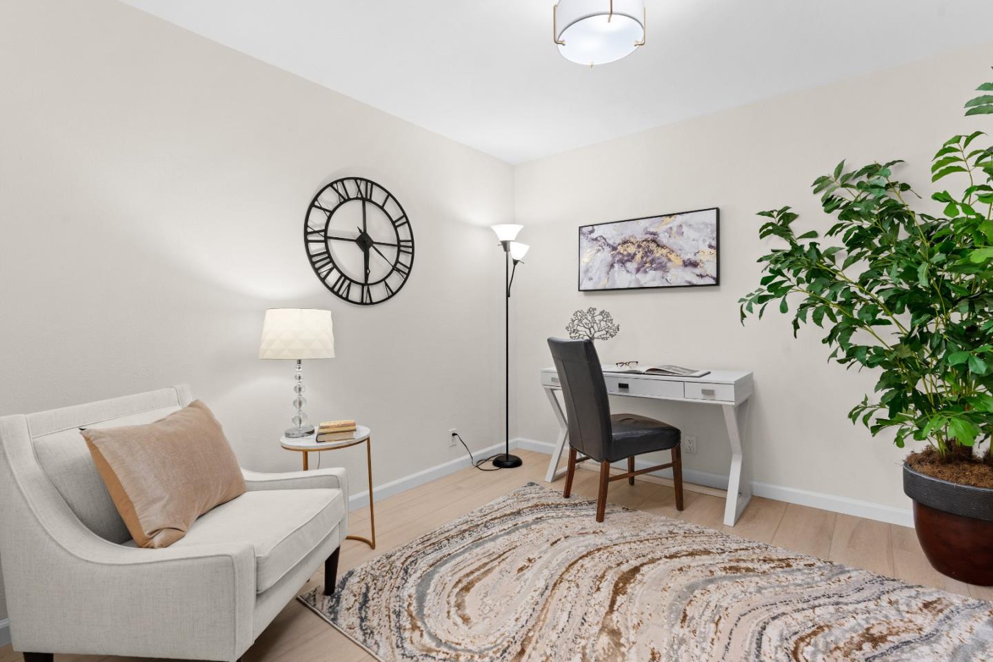 Detail Gallery Image 17 of 36 For 1118 Revere Dr, Sunnyvale,  CA 94087 - 4 Beds | 2 Baths