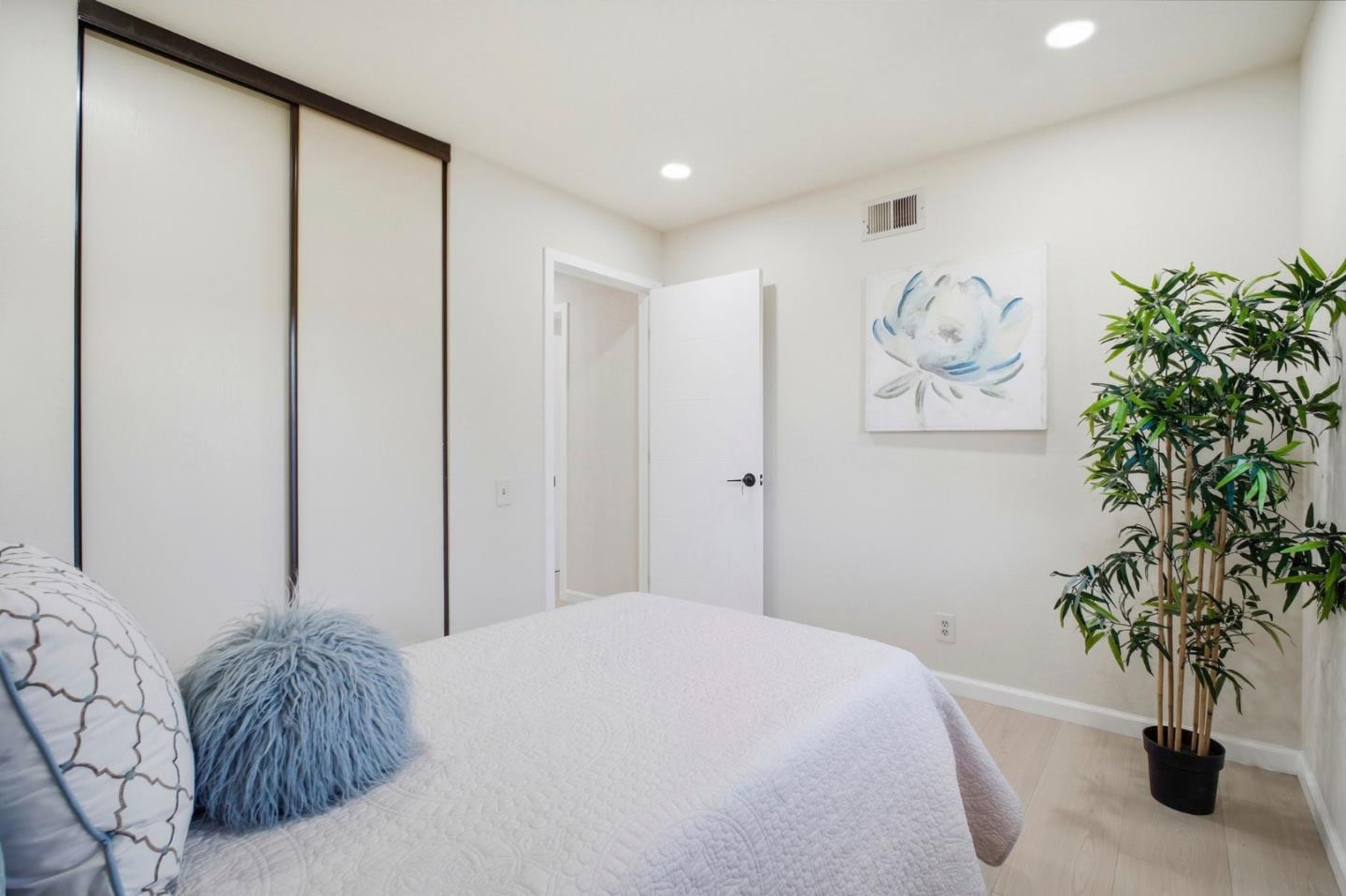 Detail Gallery Image 12 of 26 For 2676 Great Arbor Way #45,  Union City,  CA 94587 - 2 Beds | 1 Baths