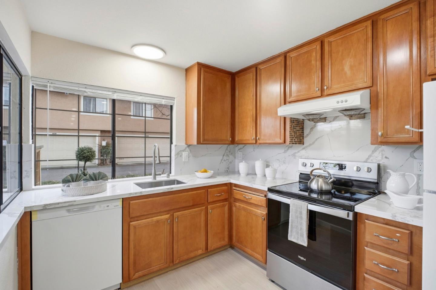 Detail Gallery Image 7 of 26 For 2676 Great Arbor Way #45,  Union City,  CA 94587 - 2 Beds | 1 Baths