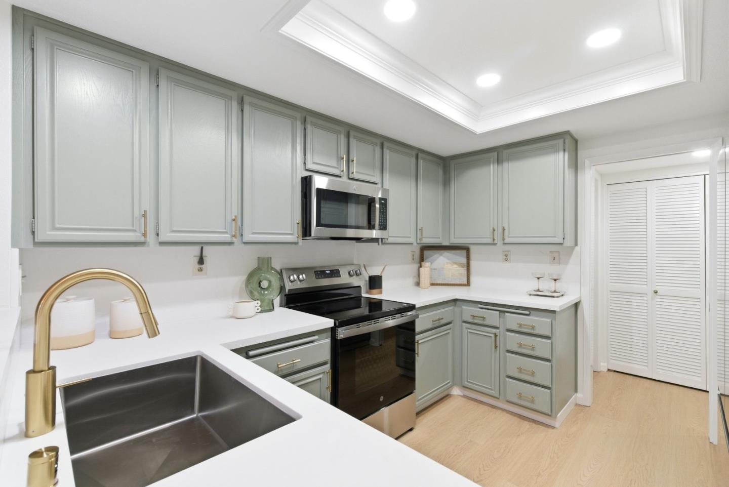 Photo #18: ML82037520 Listing: Photo #18